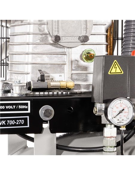 AIRPRESS Compresor de aire vertical VK 700-270 Pro 11 bar 5.5 CV 476 l/min 270 l