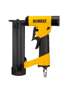 DEWALT CLAVADORA