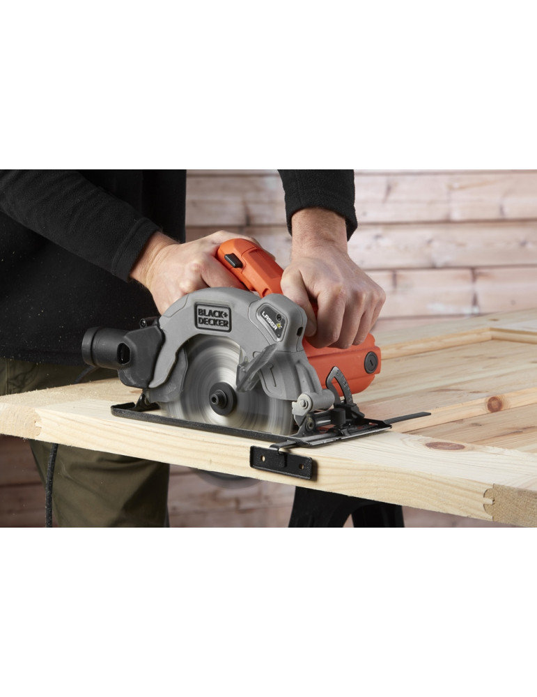 BLACK and DECKER SIERRA CIRCULAR