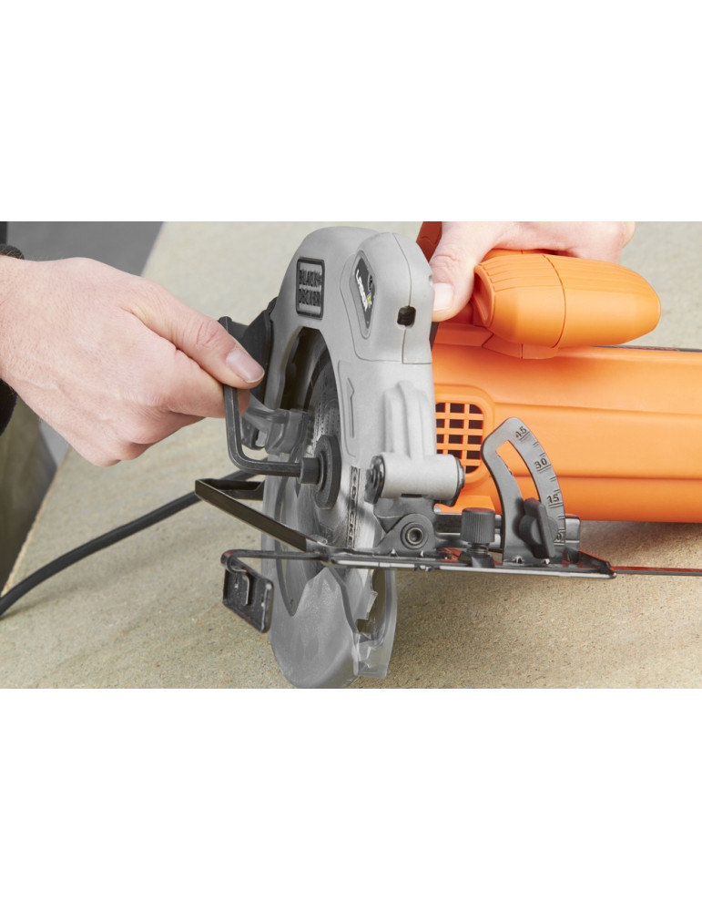 BLACK and DECKER SIERRA CIRCULAR