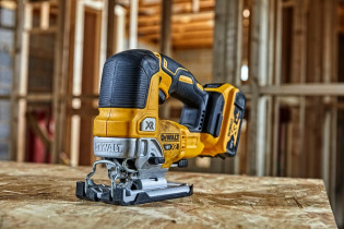 DEWALT SIERRA CALAR