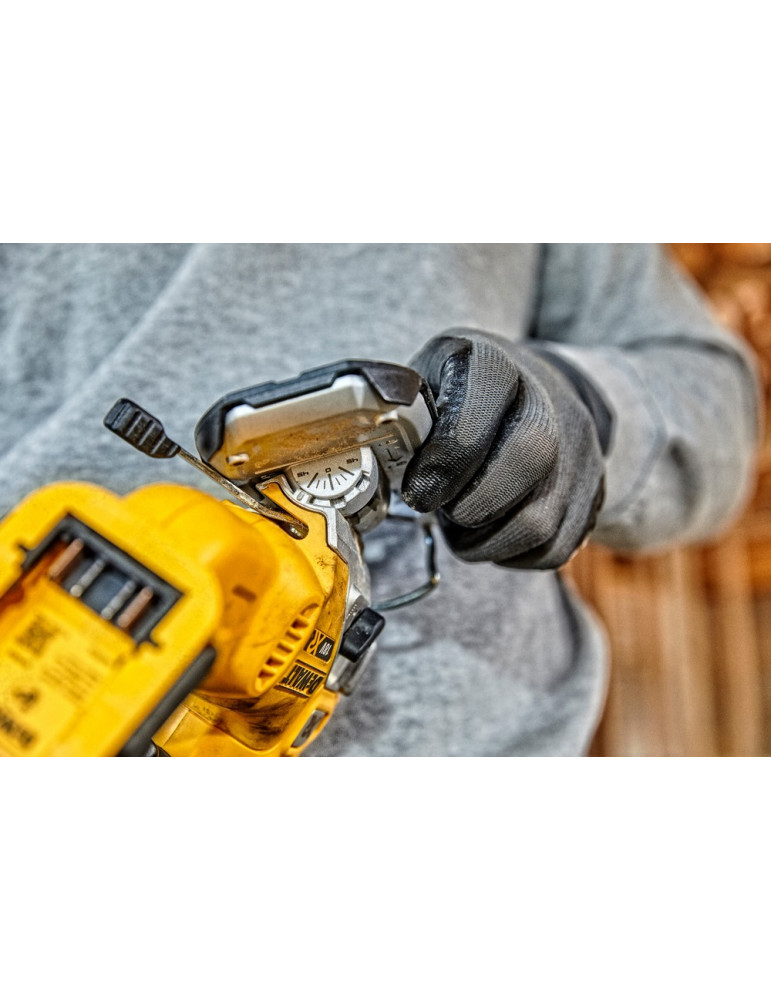 DEWALT SIERRA CALAR