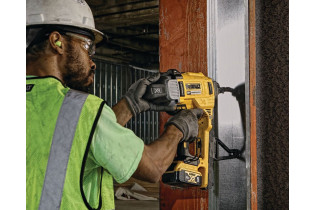 DEWALT CLAVADORA HORMIGON