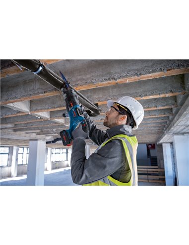 BOSCH Sierra sable a batería BITURBO GSA 18V-28 Professional