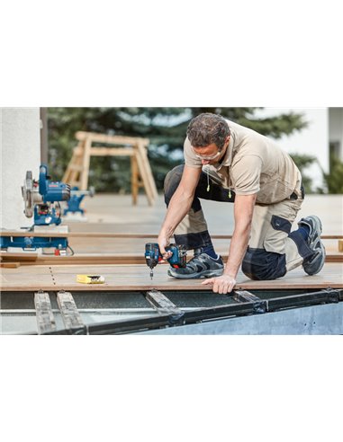 BOSCH Atornillador de impacto a batería GDR 18V-200 Professional