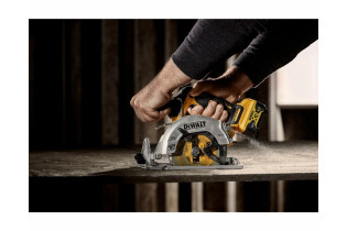 DEWALT SIERRA CIRCULAR