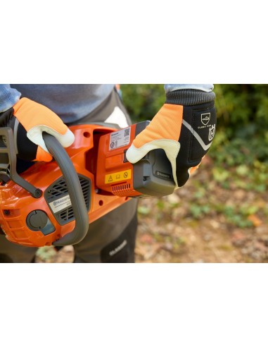 MOTOSIERRA BATERIA HUSQVARNA 435i (Sola)