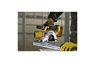 DEWALT SIERRA CIRCULAR BATERIA XR 18V DCS373N-XJ (1)