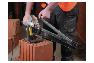 DEWALT SIERRA ALLIGATOR® 1700W DWE398-QS (3)