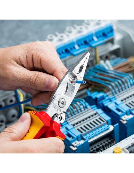 KNIPEX ALICATE PARA INSTALACION ELECTRICA BOCA PLANA 1000V. VDE 200M. 13 96 200