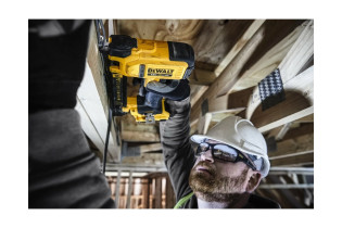 DEWALT GRAPADORA