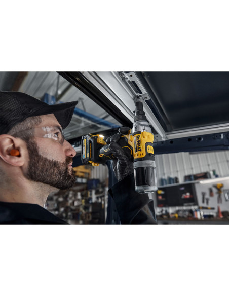 DEWALT REMACHADORA