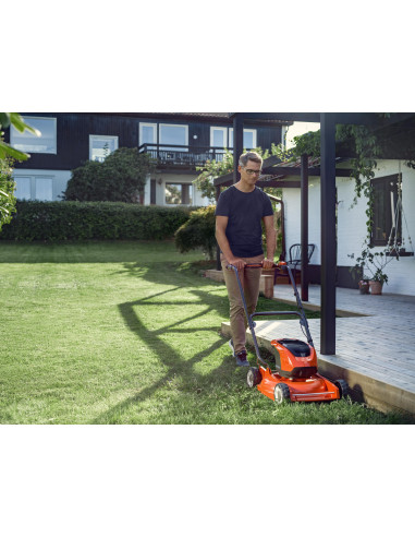 HUSQVARNA CORTACESPED BATERIA  LB 146i (3)