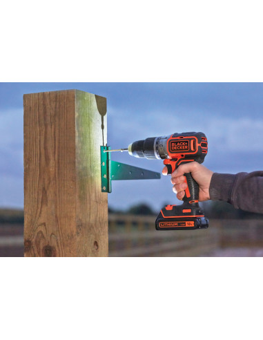 BLACK and DECKER TALADRO PERCUTOR